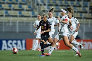 Red Bull Bragantino e Santos no Paulistão Feminino 2025