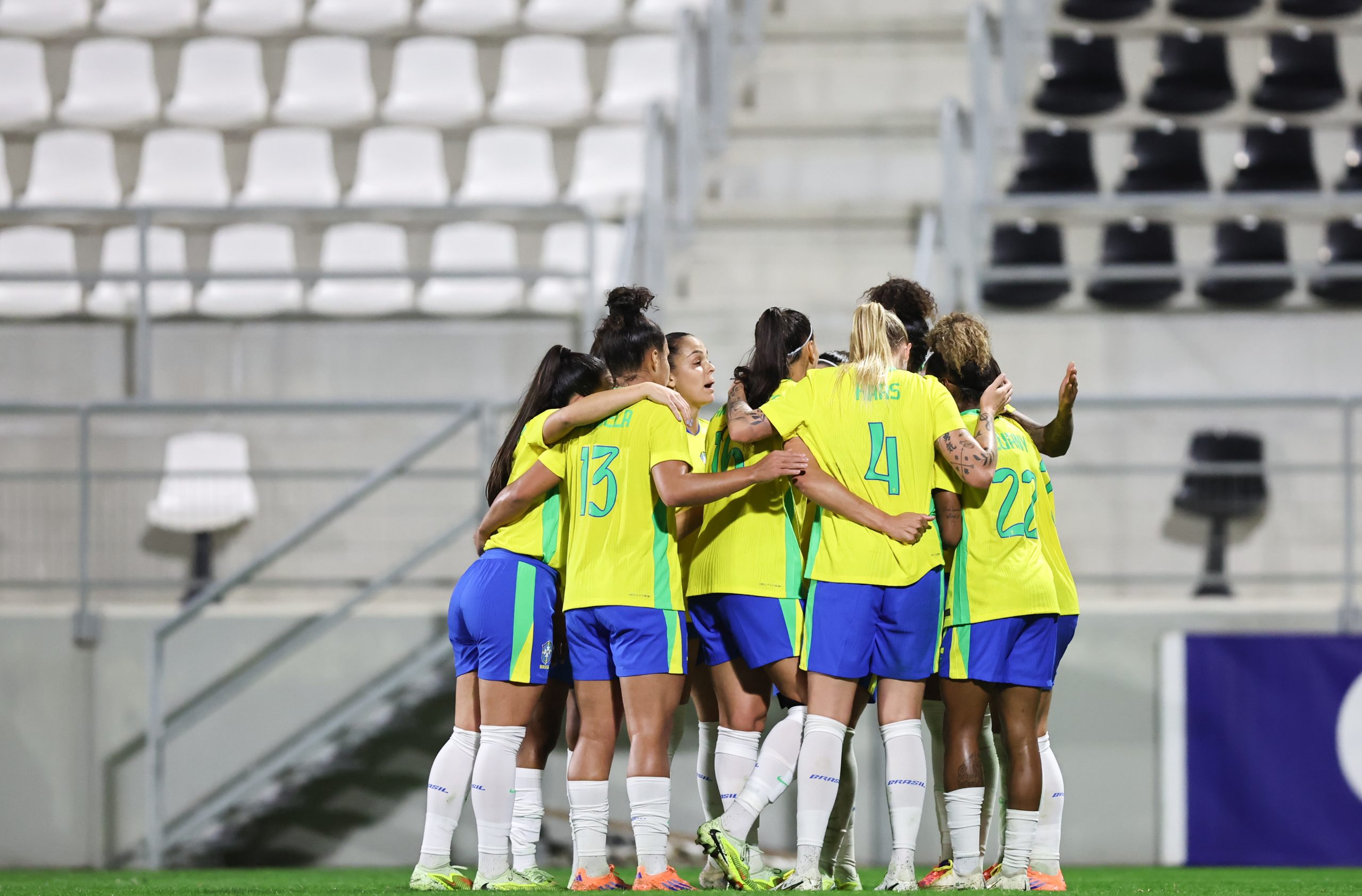 Seleção Brasileira Feminina contra a Noruega