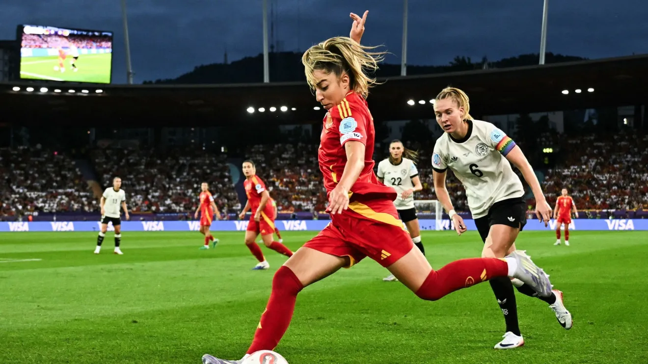 Espanha e Alemanha na semifinal da Eurocopa Feminina