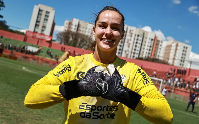Nicole, goleira do Corinthians, classificado à final do Brasileirão Feminino