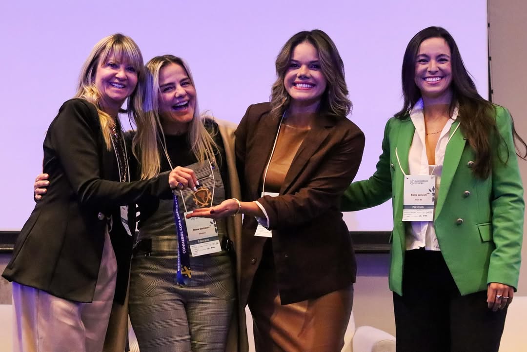 Cris Gambaré, Milene Domingues, Suleima Sena e Bianca Venturotti no Fórum do Museu do Futebol