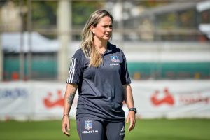 Tatiele Silveira, técnica do Colo-Colo Feminino