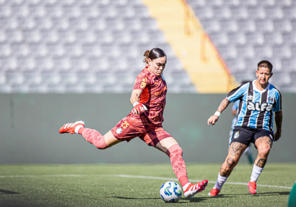 Palmeiras e Grêmio na Brasil Ladies Cup 2025