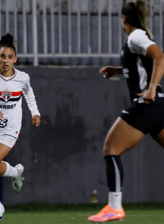 São Paulo enfrenta o Corinthians no Paulistão