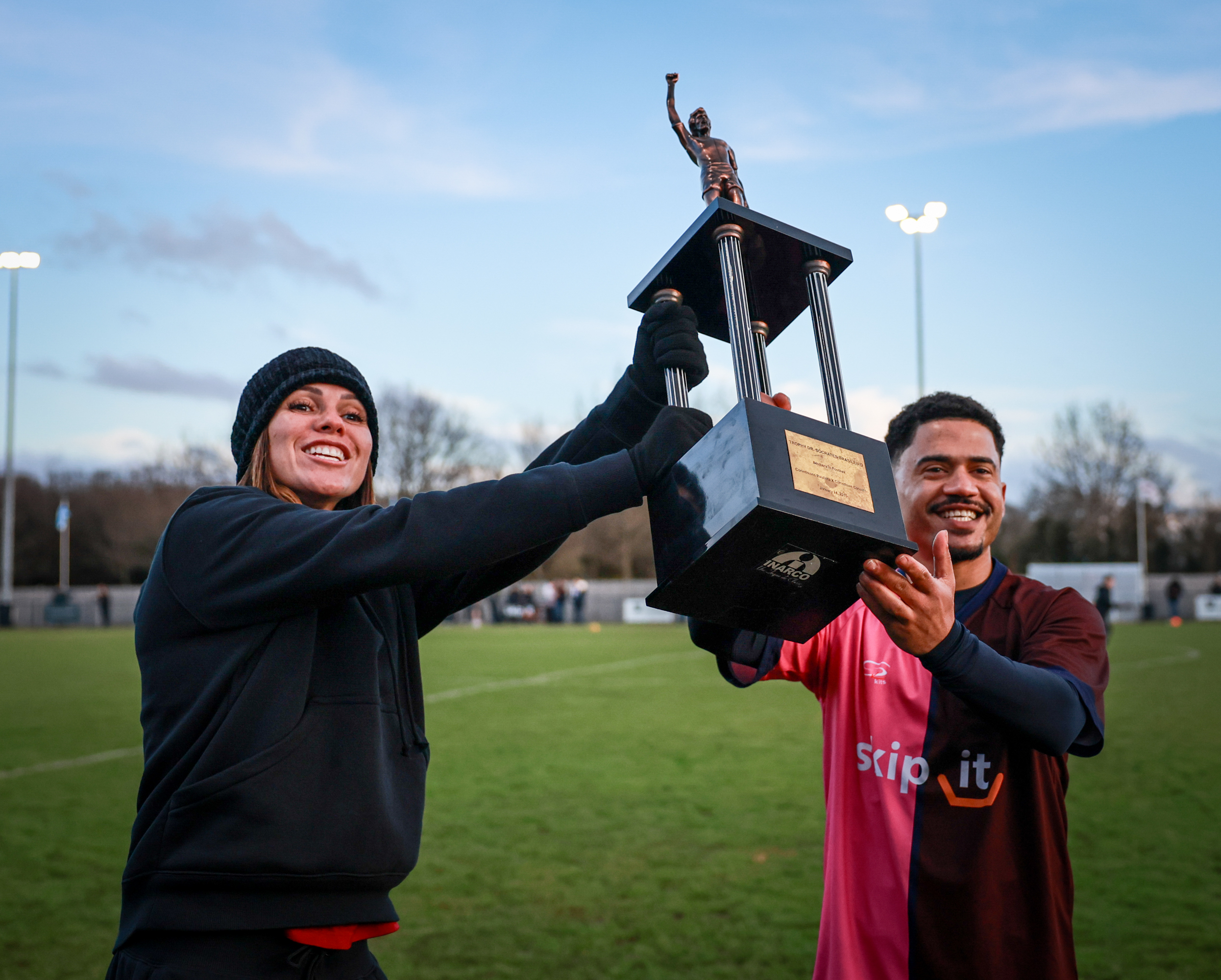 Encontro do Corinthians Feminino e Corinthian-Casuals
