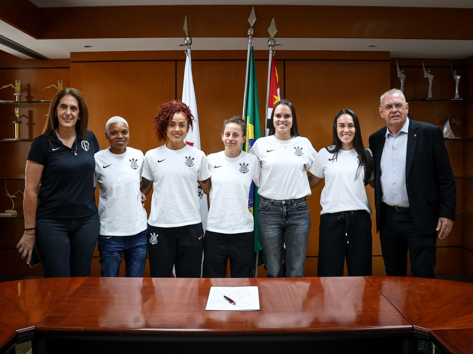 Contratações Corinthians Feminino 2026