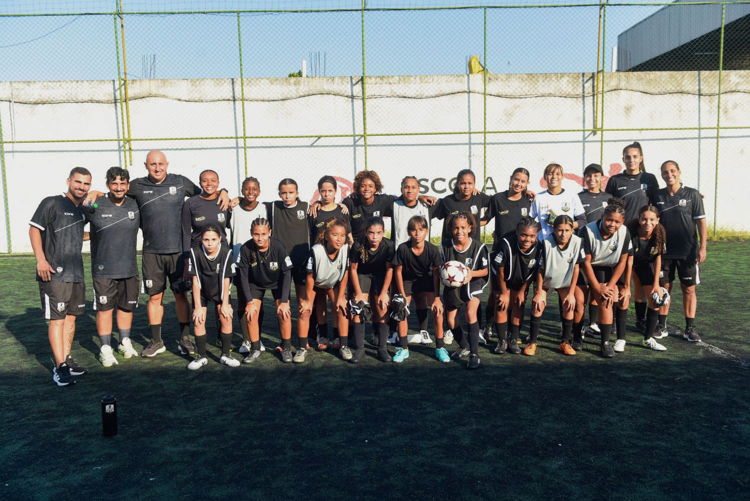 elenco e comissao técnica projeto "Por Elas"