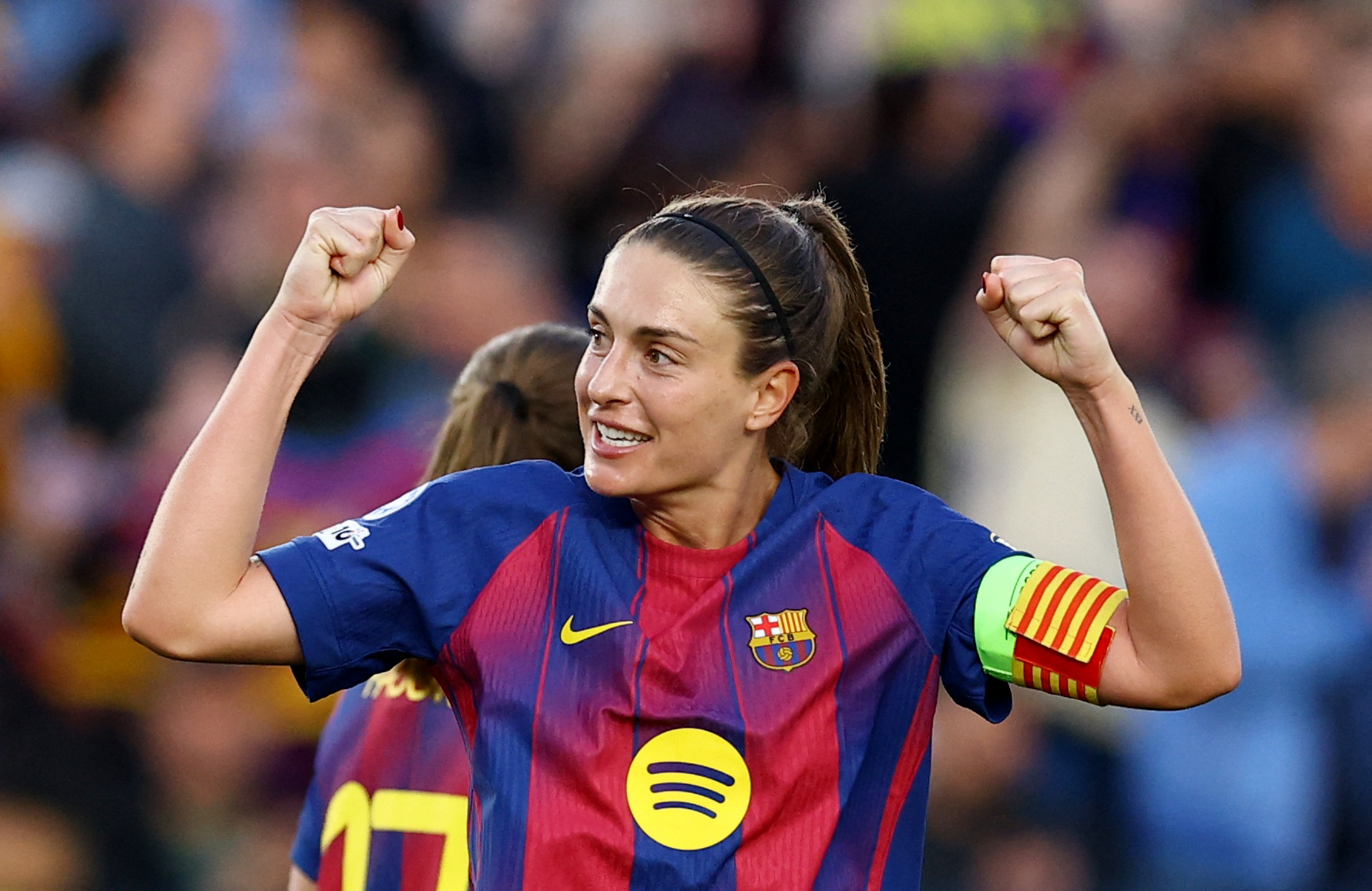 Alexia Putellas supera Lionel Messi e se torna a maior campeã do Barcelona