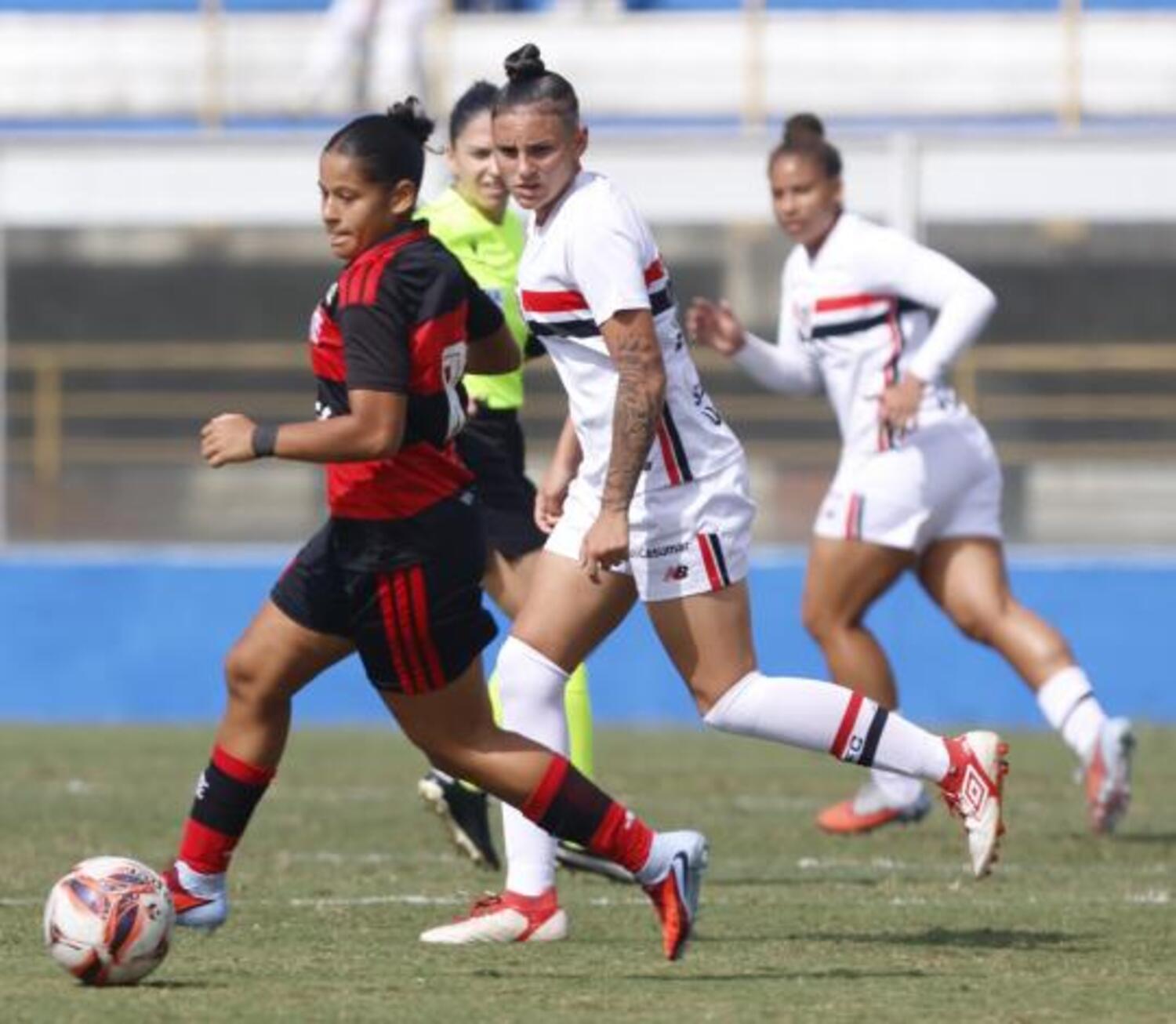 Com gol de Isabela Nunes, Flamengo abre vantagem na disputa pelo título do Brasileirão Sub-20