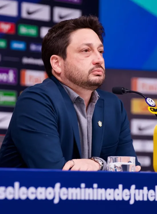 Arthur Elias anuncia nomes para os amistosos contra os Estados Unidos.
