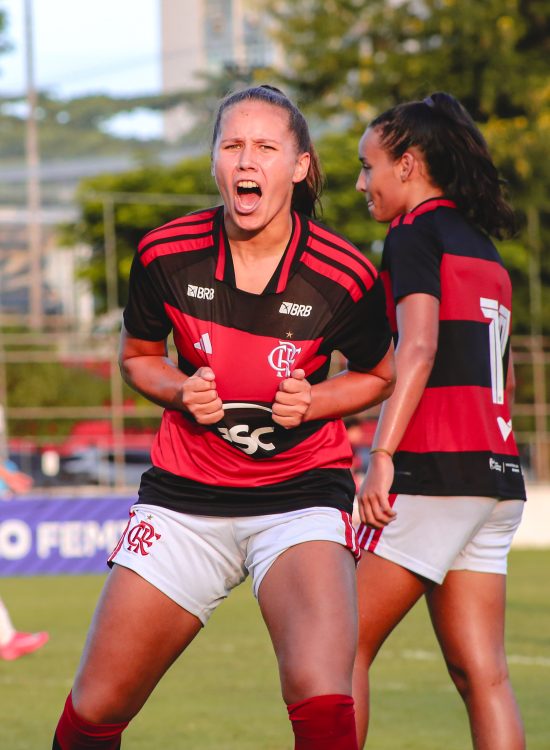 Brendha é a artilheira do Campeonato Brasileiro Sub - 20 com 9 gols - Foto: Juliana Nascimento/ CRF