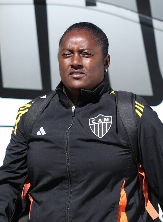 Fabi Guedes é convocada como auxiliar técnica da Seleção Feminina principal