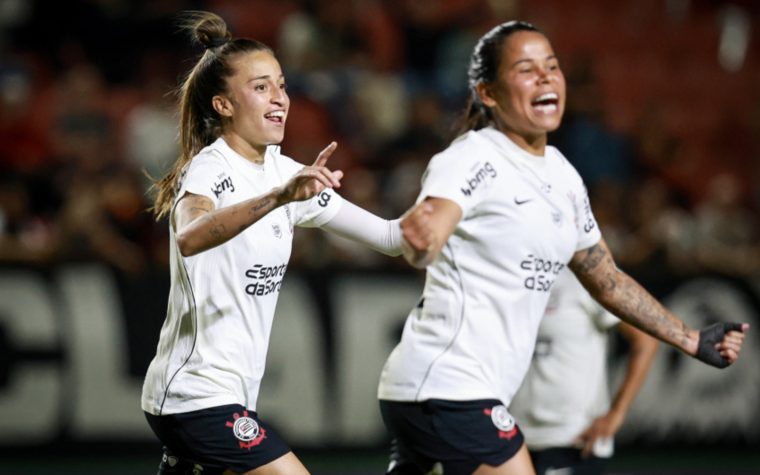 Corinthians goleia o Red Bull Bragantino na segunda rodada do Paulistão F