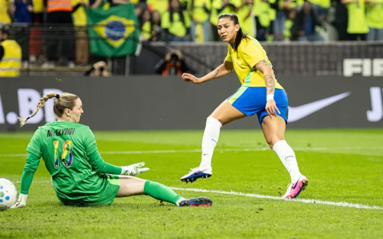 Brasil reage após gol no primeiro minuto e vence Estados Unidos por 2 a 1 em amistoso