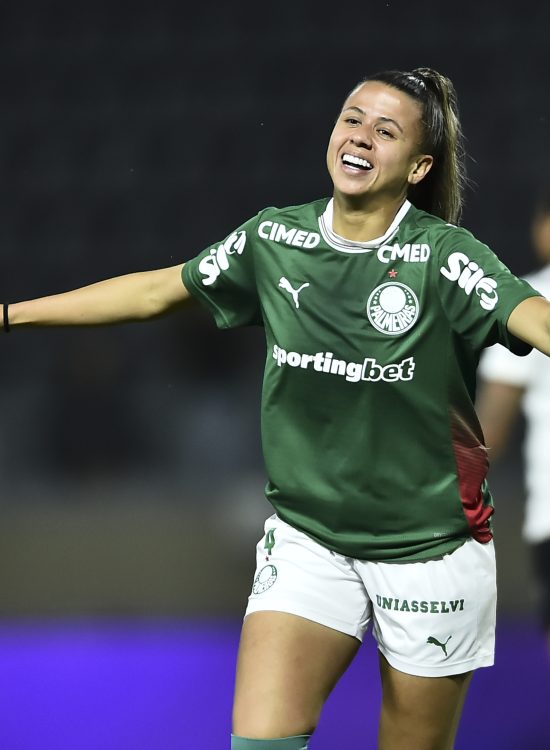 Palmeiras vence Corinthians no Derby, assume liderança provisória do Paulistão F 2026