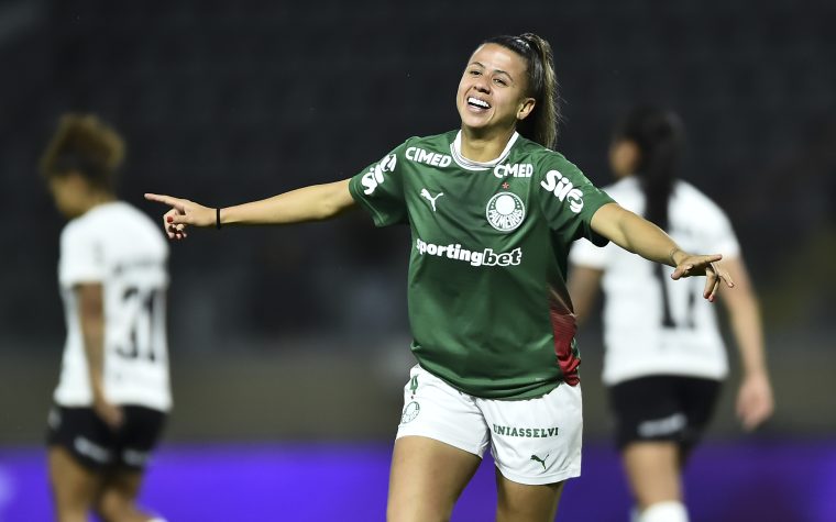 Palmeiras vence Corinthians no Derby, assume liderança provisória do Paulistão F 2026