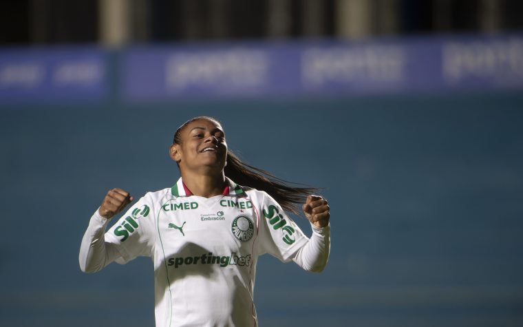 Palmeiras vence o Taubaté e se aproxima da semifinal do Paulistão F 2026