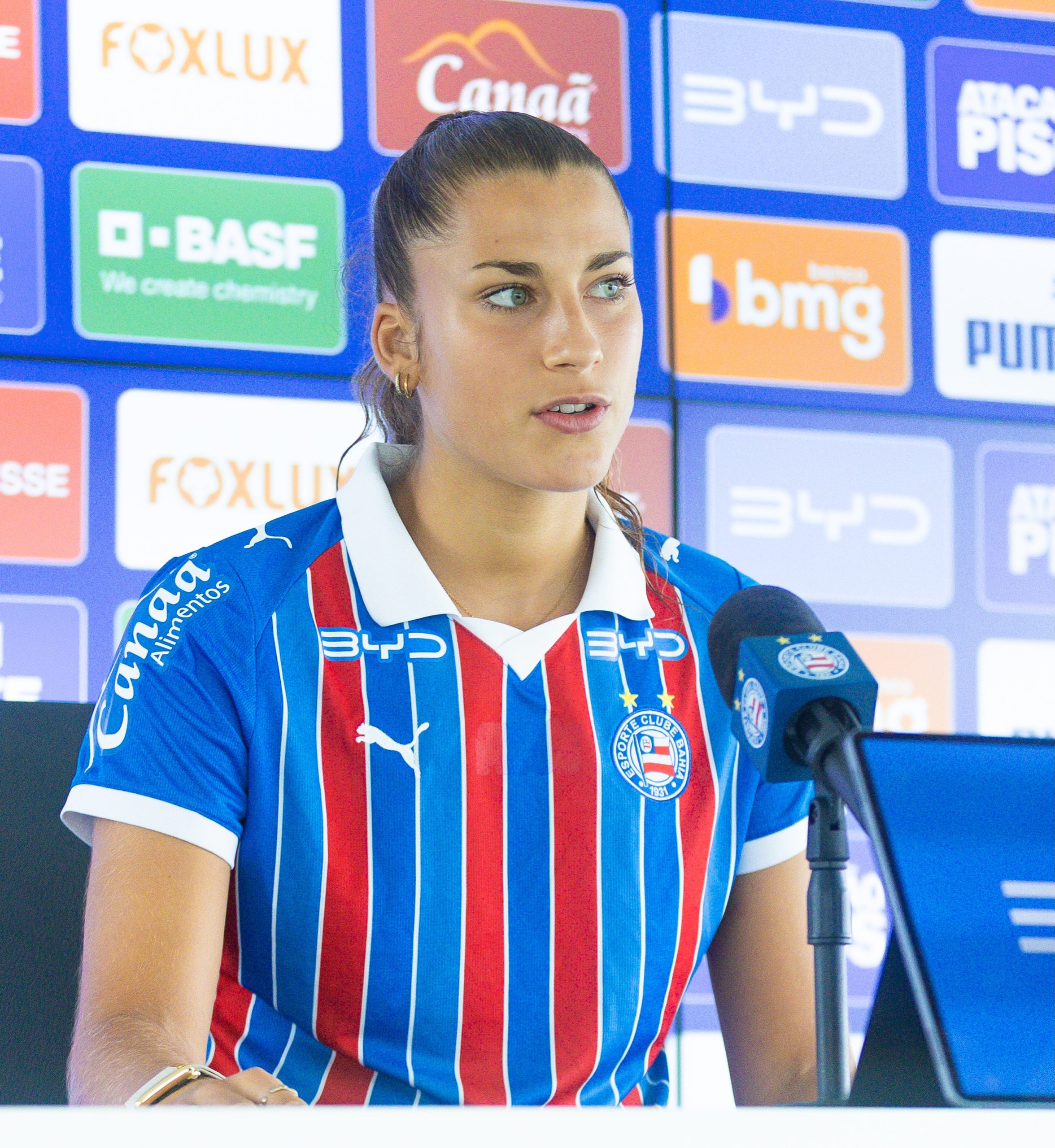 Bahia registra Maia Leona no BID e atacante alemã já pode defender o clube