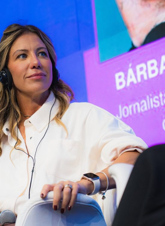 Bárbara Coelho destaca "passagem de bastão" entre Marta e Kerolin e projeta protagonismo de atacante do Barcelona na seleção