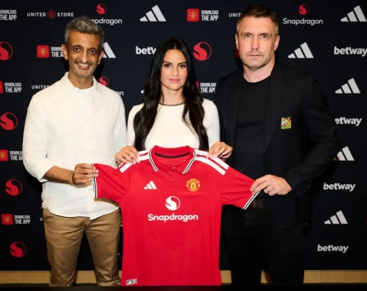 Eva Olid chega ao Manchester United em temporada histórica para treinadoras na WSL
