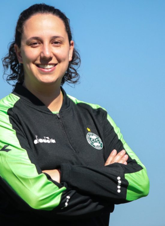 Coritiba anuncia criação das categorias de base do futebol feminino e apresenta Vitória Gomes como primeira treinadora