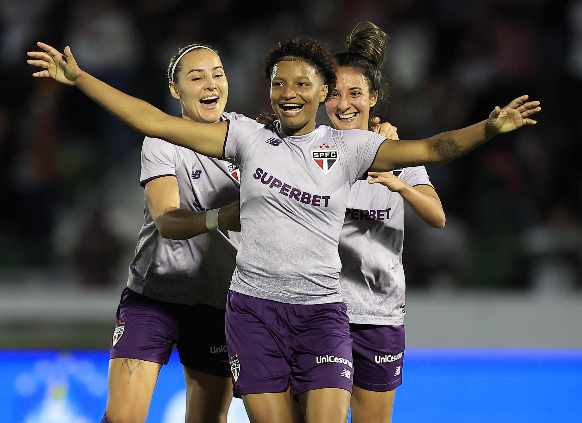 São Paulo vence Flamengo novamente e está na final do Brasileirão Feminino