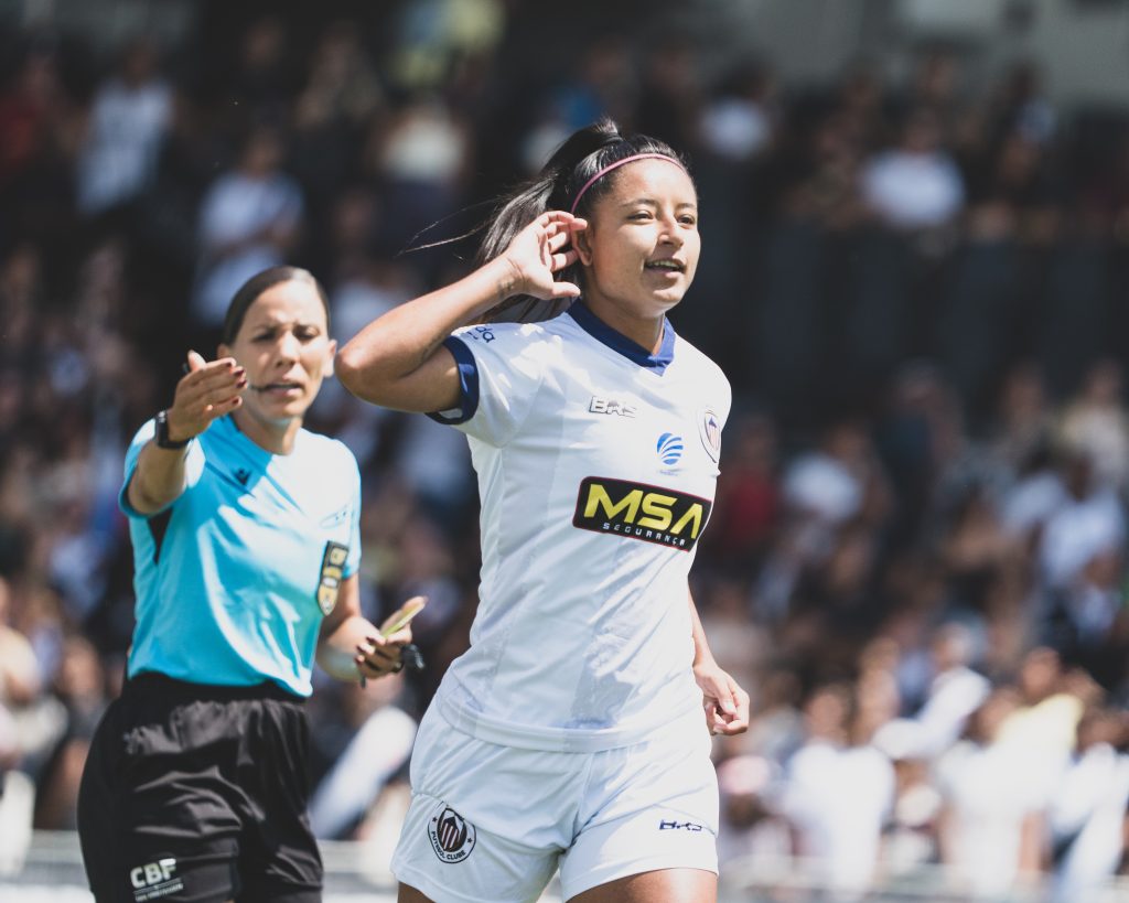 Bruna Marques comemorando gol do Itabirito | Léo Rodrigues / Itabirito FC