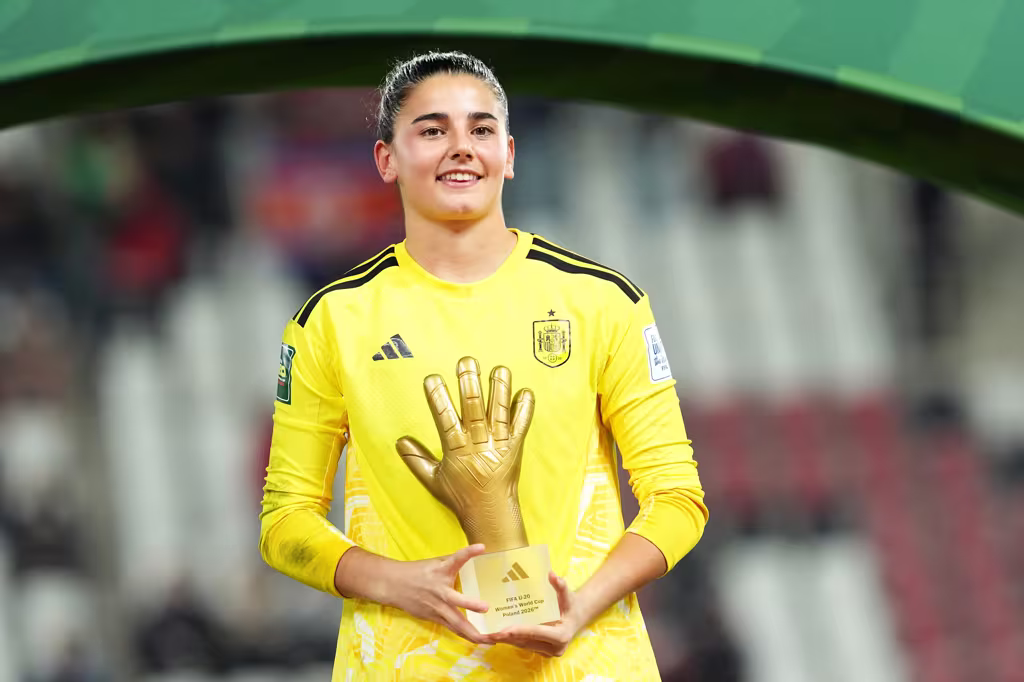 Laia López ganhou a Luva de Ouro do torneio | Reprodução / FIFA