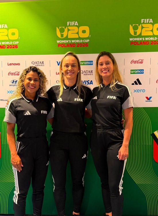 Arbitragem brasileira chega à Copa do Mundo Feminina Sub-20 com trio experiente e mira Mundial de 2027