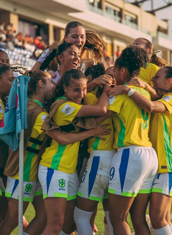 Brasil goleia Canadá na estreia da Copa do Mundo Feminina Sub-17