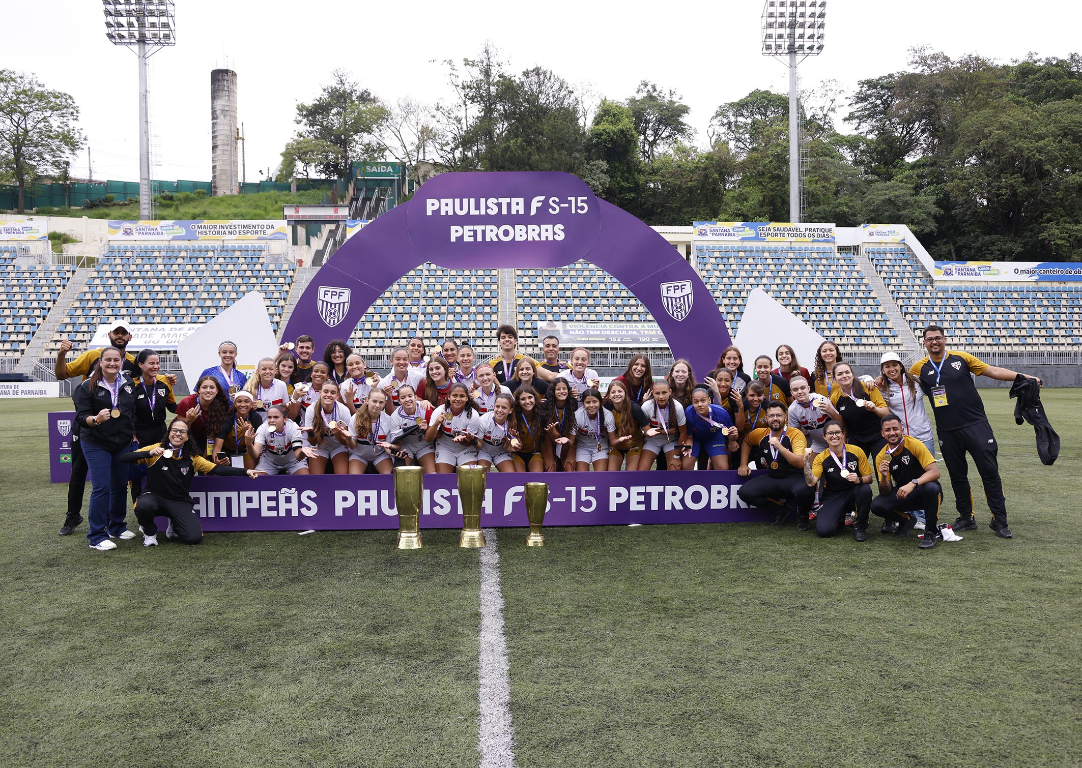 São Paulo é tricampeão consecutivo do Paulista F Sub-15 após vencer a Ferroviária