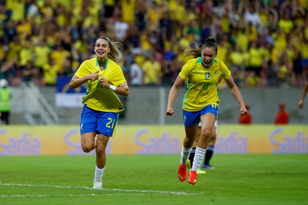 Gio Garbelini comemora seu segundo gol pela Seleção Brasileira | Luciana Vermell/CBF