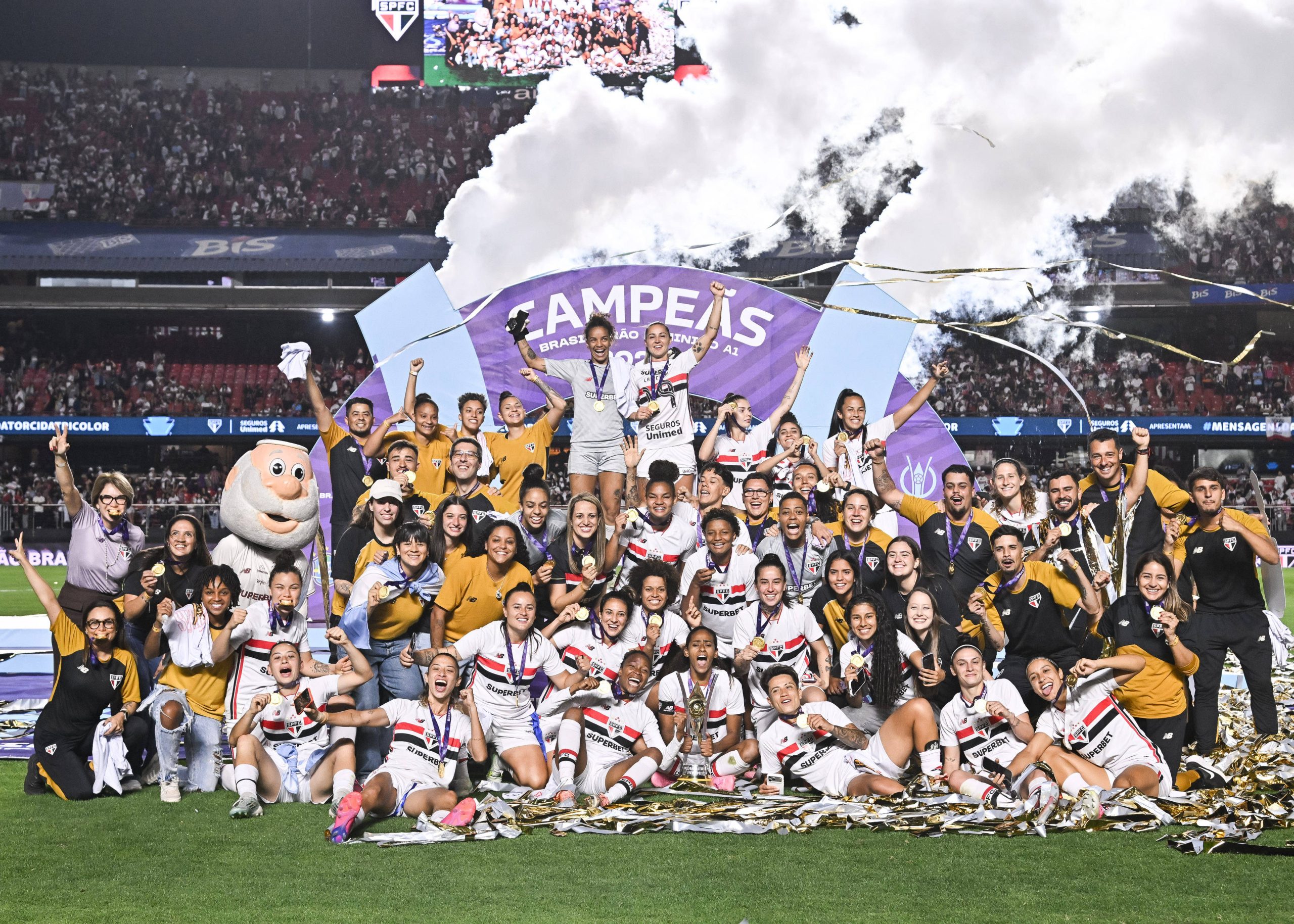 São Paulo empata com Corinthians e conquista o título do Brasileirão Feminino A1