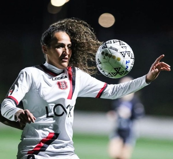 Flávia Giovanna pelo Hapoel Jerusalem | Reprodução/Redes Sociais